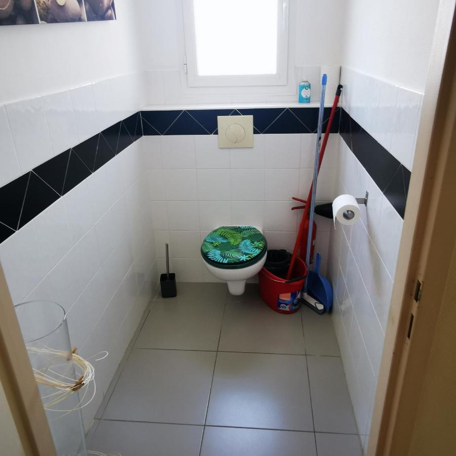 Cool Mediterranean Life 8 People Jacuzzi Barbecue Gametrampoline 2 Parking Villa Beziers Bagian luar foto